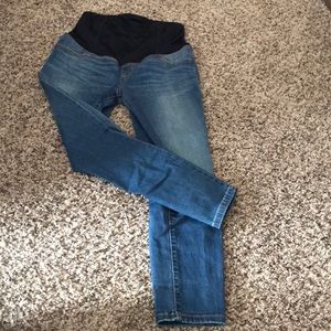 Maternity jean capris